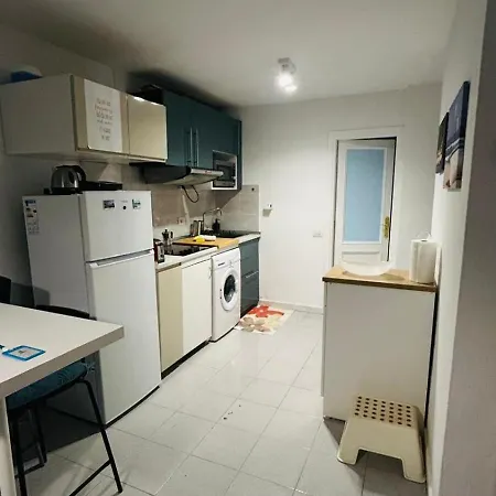 Happiness Apartment *