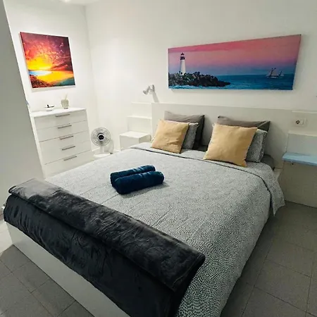 Happiness Διαμέρισμα *