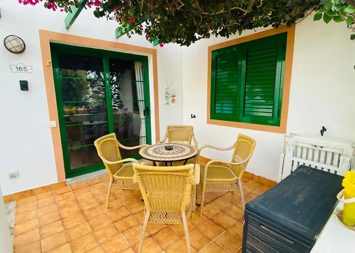 Happiness Caleta De Fuste